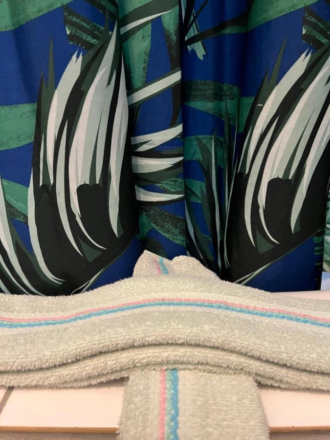 Private Schlafzimmer Mit Wc Dusche Mönchengladbach Eksteriør bilde