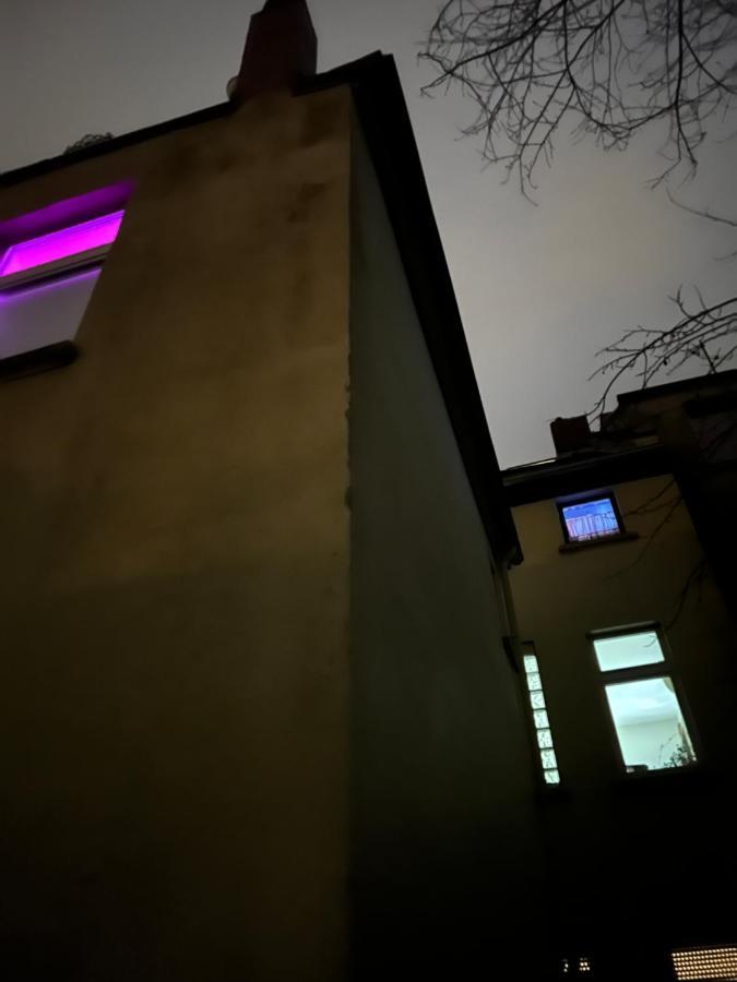 Private Schlafzimmer Mit Wc Dusche Mönchengladbach Eksteriør bilde
