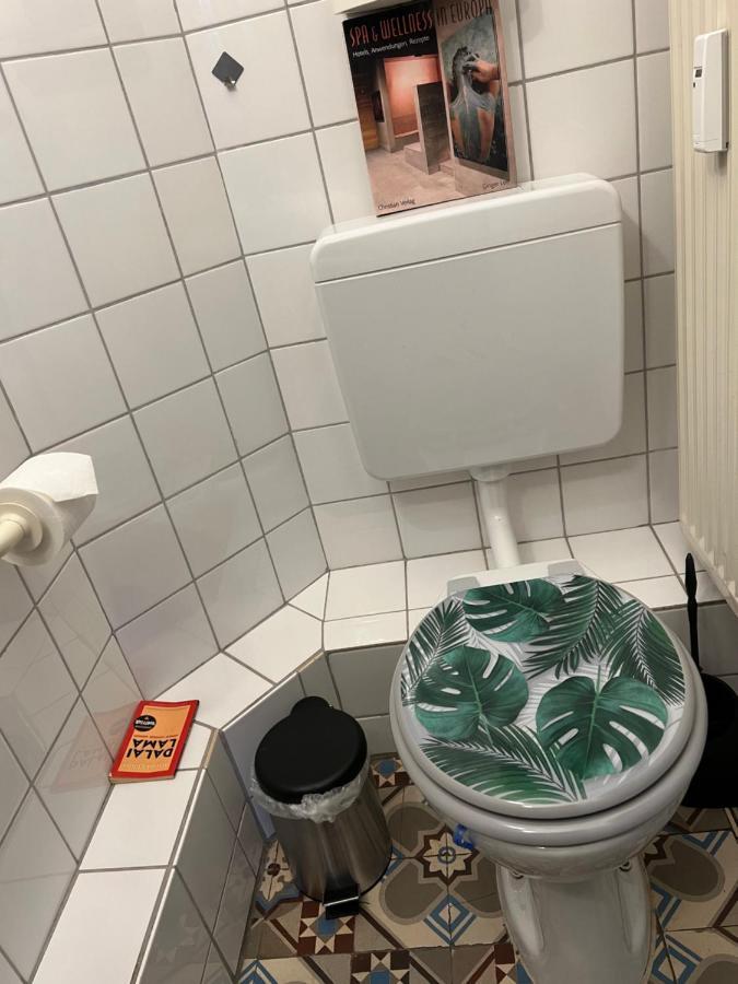 Private Schlafzimmer Mit Wc Dusche Mönchengladbach Eksteriør bilde